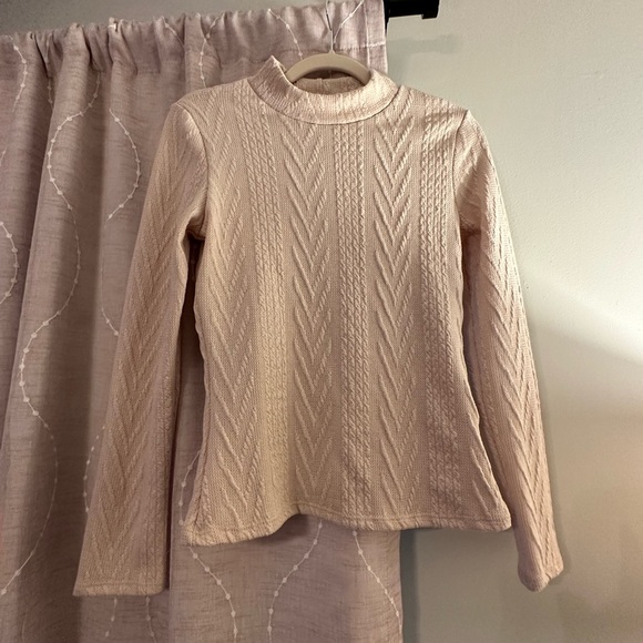 Mod Boutique Sweaters - NWOT Fitted Long Sleeve Sweater Shirt Top
